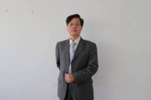 就業(yè)經(jīng)驗(yàn)數(shù)年，起名無數(shù)的起名大師周玄